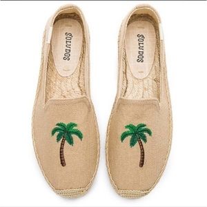 Soludos Palm Tree Smoking Slippers in Safari Embroidered Espadrilles, si…